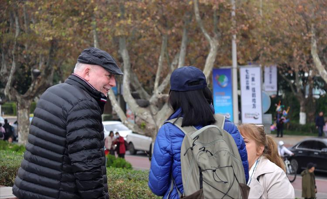 中国又一座城市被“占领”，十万外国人赖着不走，还想成家立业！
