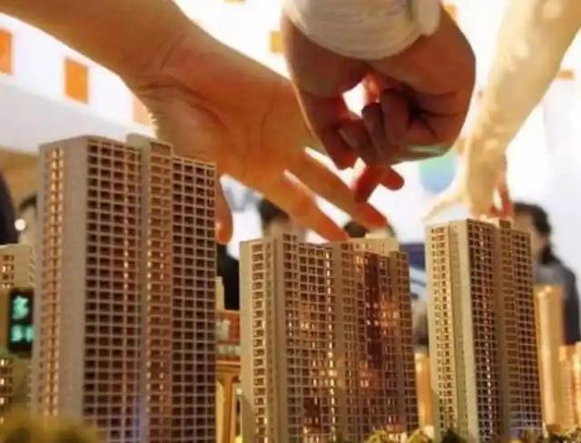 2026年，如果房价继续下跌，中国50%的家庭或将面临3个大麻烦