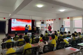 和平区太原街街道沈阳站社区举办欢乐“六一”幸福教育沙龙图片