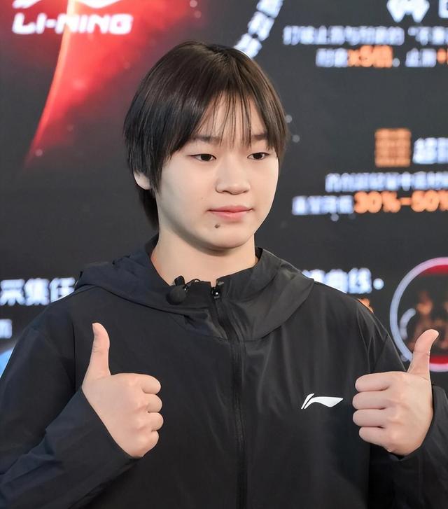 全红婵夺金仅3天，出现2件令人担心的事，央视下场发文为她撑腰