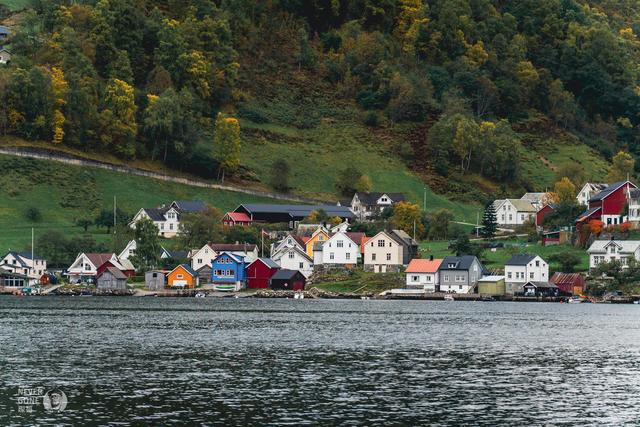 挪威秋韵，峡湾森境