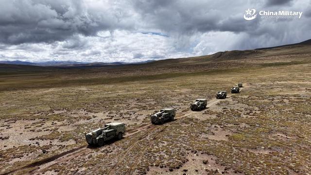 两个多小时后才有动作！解放军毫无征兆启动军演	，对岸毫无准备？