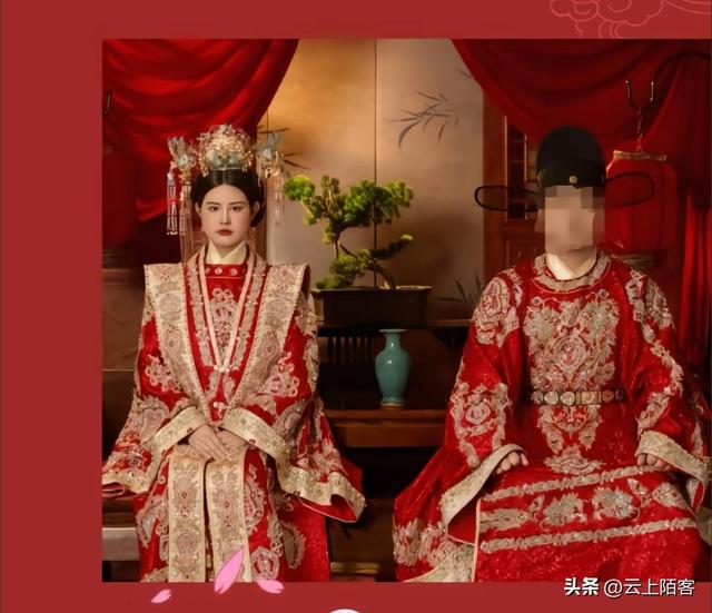 28岁跳楼新娘朋友圈曝光，一切原来有迹可循，学生纷纷怀念！