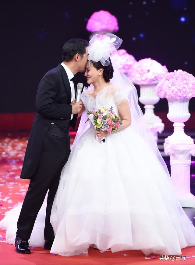 不到24小时，央媒四次点名张国立，王刚的话终于有人信了