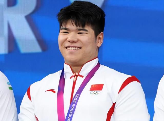 2025十佳运动员出炉：全红婵落榜	，孙颖莎位列第四，他意外上榜