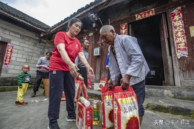 从洛杉矶到秋那桶，一条"斩杀线"，隔开两个世界
