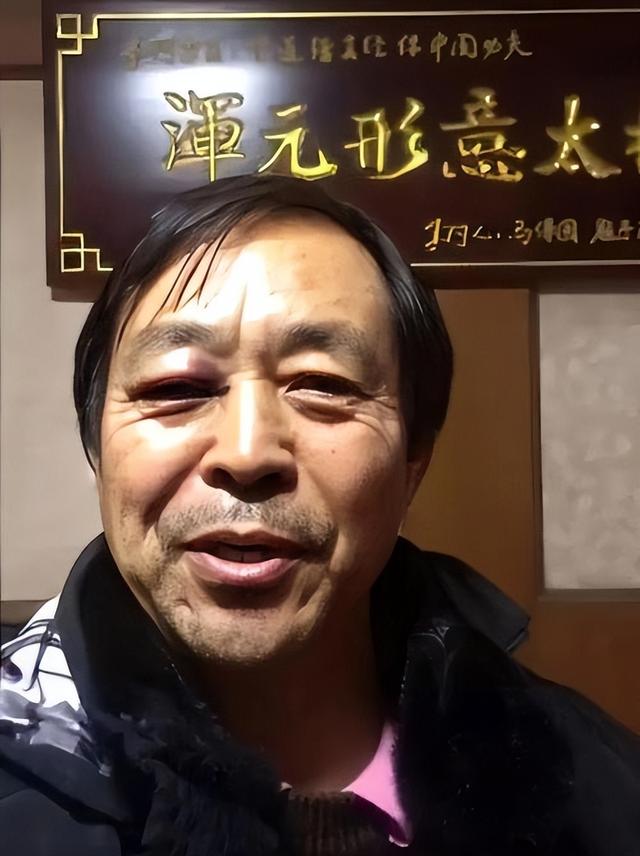 人民日报怒批，一拳就被KO的武学大师马保国，如今口碑又迎反转
