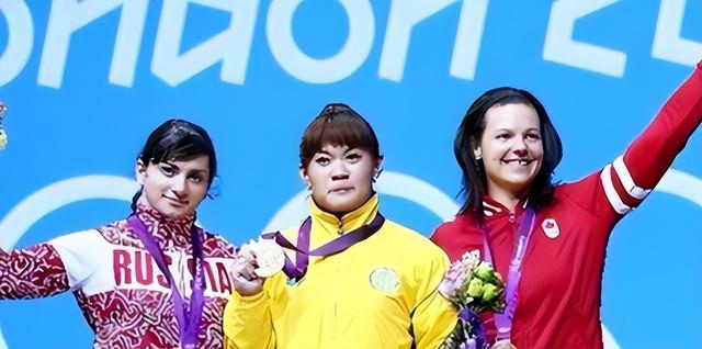 休想再回国！中国体坛三大叛徒，夺冠后不承认是国人，现世报来了