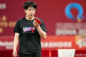 王楚钦总结世乒赛适应情况：适应得挺好 每一场都全力以赴图片