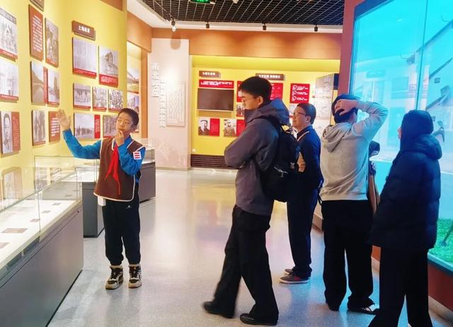 文物不语，但他们让历史有了心跳的温度