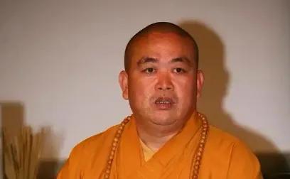 一石激起千层浪,释永信被查后,央视主持人刘芳菲也受牵连