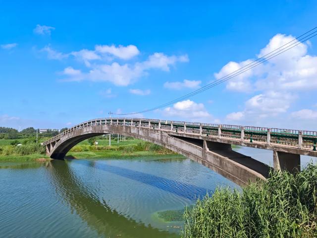 @明光人，五彩斑斓！绝美天空！我的家！