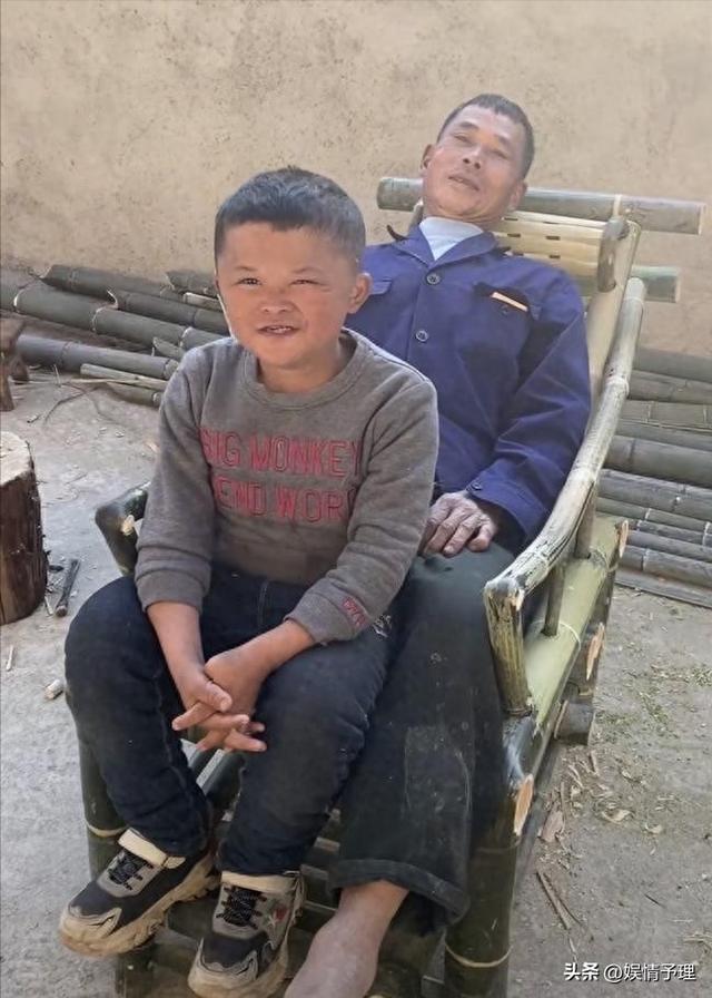 “打回原形”也要被资本榨干，看小马云现状，才知真相恶心又悲哀