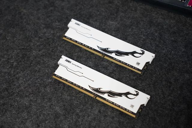 DDR5太贵？酷芯客(KORX)DDR4 3600：海力士颗粒+4133MHz超频