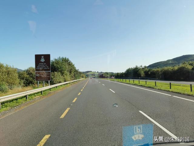 北爱尔兰山海行，巨人堤的壮阔与树隧的温柔