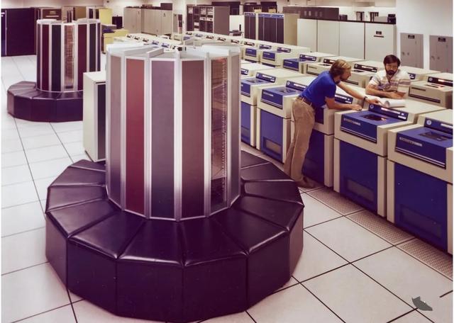 推开44吨的秘密：关于那扇“世界最重之门”的硬核往事