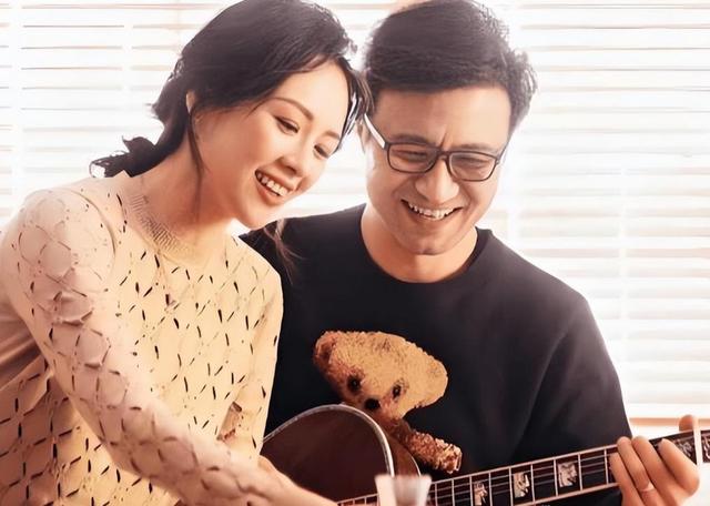 离春节不到两个月，46岁章子怡再次官宣喜讯	，撕碎汪峰仅剩的体面