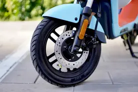 常见电动车轮胎有3种，真空胎、钢丝胎、半热熔轮胎有什么区别？图片