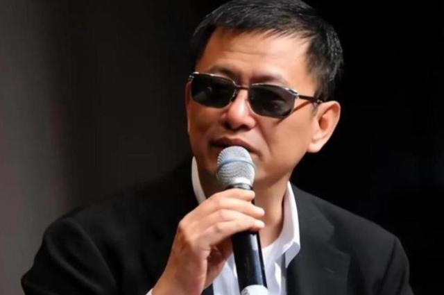 陪玩陪睡只是开胃菜！组团开嫖、目无王法、舔手指，阴暗面曝光了