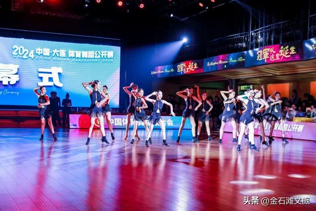 国庆怎么玩？逛这几处就赚了！