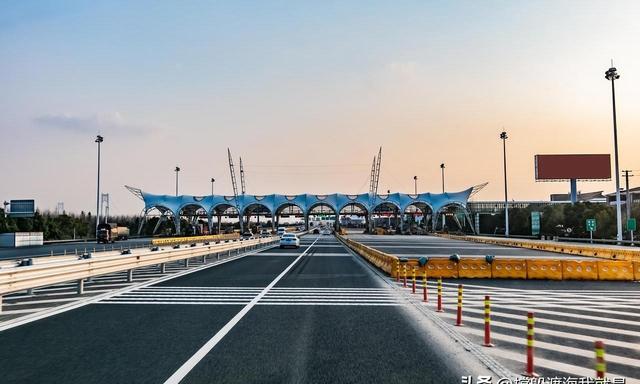 春节狂欢：9天假期揭开哪些“隐秘”？