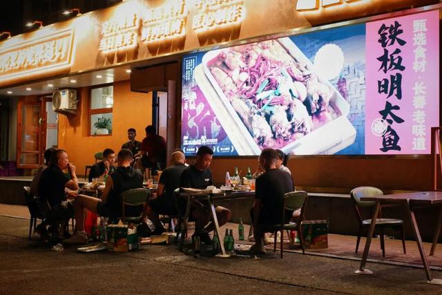 这座拥有超绝松弛感的省会城市，好吃到我想安利给所有人