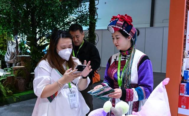 你好，世界！我是弥勒