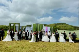 幸福锡盟 浪漫出彩 公益福彩助力“七夕”集体婚礼图片