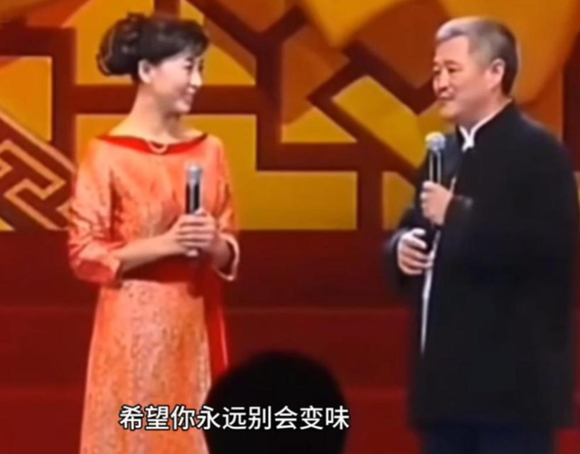 闫学晶事件升级！官媒批评毫不留情，赵家班多人受牵连	，麻烦大了