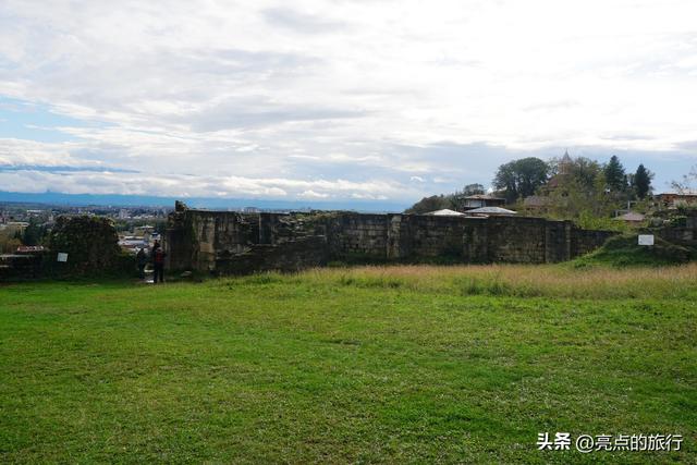 跟着丝绸之路去旅行高加索三国——格鲁吉亚巴世遗葛拉特大教堂