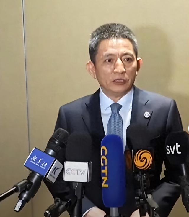 中美会谈已结束，美财长避实就虚，在关税等重点内容上支支吾吾，反揪着石油问题不放，中方打开天窗说亮话