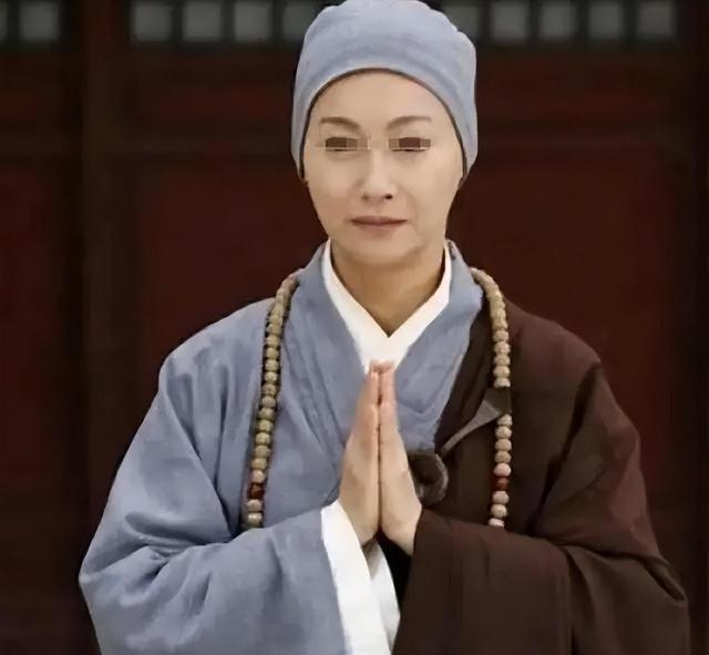 19年福建一尼姑潜伏在寺庙长达4年，真实身份暴露后，让人冒冷汗