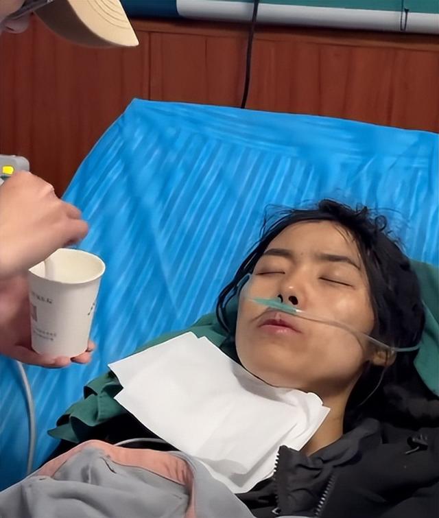 吃相太难看！冷美人爆火才半个多月，令人恶心的一幕就发生了