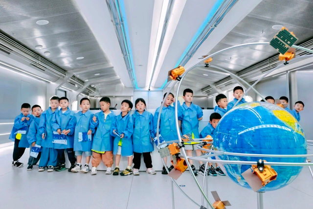 “工业风”旅游很火？成都这10处必打卡！