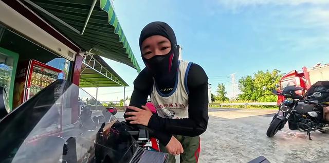 杨二狗摩旅之行，要去巴看望丈母娘！阿霞暴瘦，来中国有人出高招