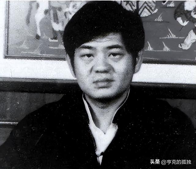 100多位情妇，包养费上亿元，9女同床却落得个凄凉下场、人财两空
