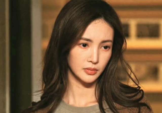 被曝"丑闻"才2小时，交警回应金晨肇事逃逸，原来一切都早有预兆