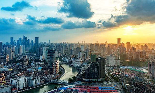 中央定调重磅！国家出手中国房地产纳入民生项目，买房时代来了！