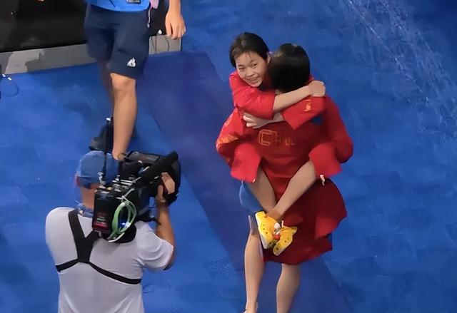 陈芋汐对全红婵的称呼变了，两字之差释放强烈信号，张家齐没说谎