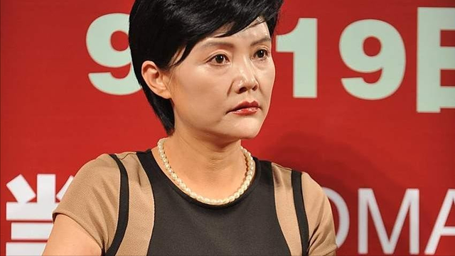 她11岁被导演看中，与名导同居多年被抛弃，如今复出却无人问津