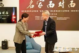 一个小意外带来一场不插电音乐会，让乐迷大呼“过瘾”图片