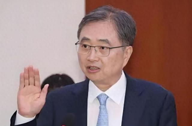 彻底倒向美国了？李在明确定出访美日后，韩外长立刻对华表态，用4字定调中韩关系