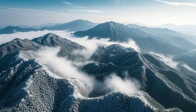 古人怎么翻越雪峰山的？说说几条古道