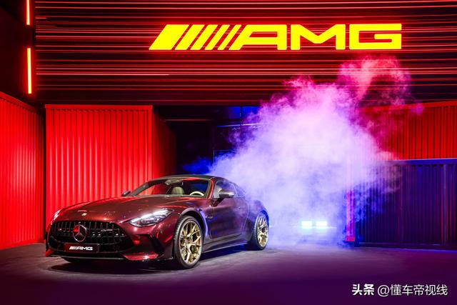 新车｜V8发动机优化/3.2秒“破百”，AMG GT 63 4MATIC+中国首秀