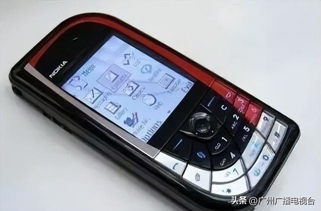 太突然！知名手机巨头宣布退市，一代人的青春回忆