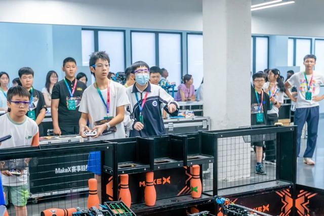 以科技之名 赴北京之约 2025世界机器人大赛北京锦标赛盛大开幕！