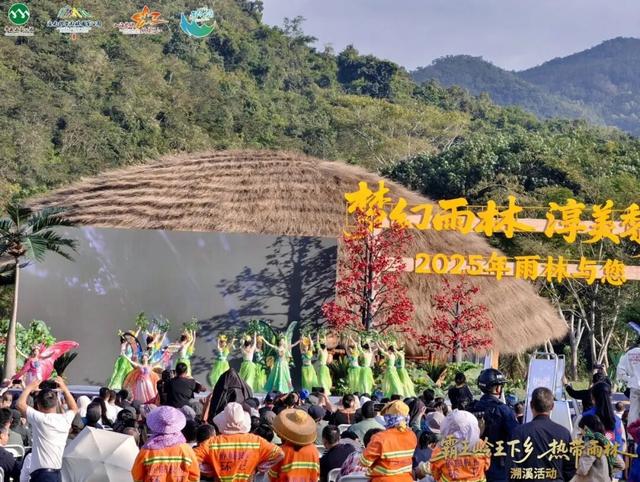 王下溯溪、船型屋寻踪、皇帝洞探秘，这场雨林黎乡之旅太上头！