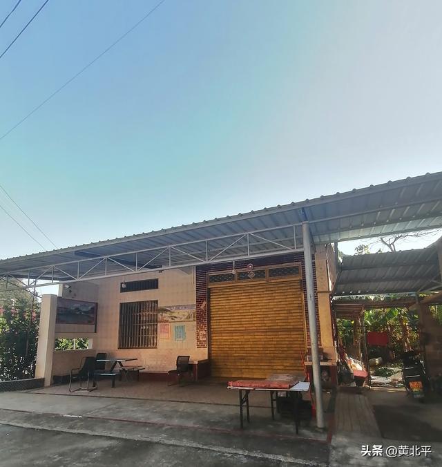 广西南宁市武鸣与隆安交界的小山村，民国时期曾为归属权而械斗