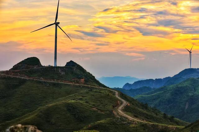 桂林：南山之夏，赏美景霞光！