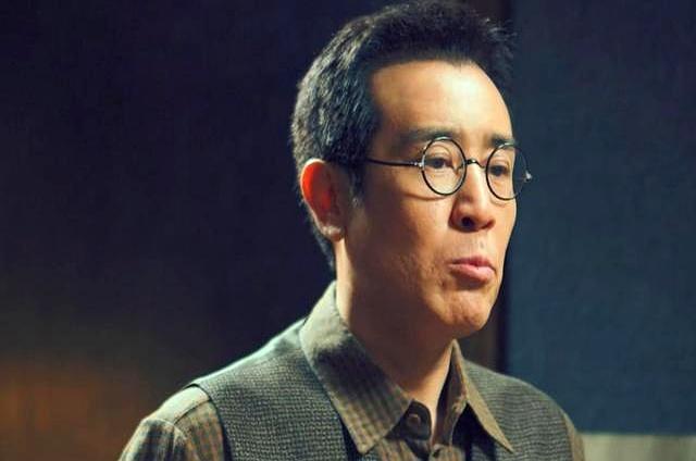 她到死都不知道，那个沉默的女人救了她两次！